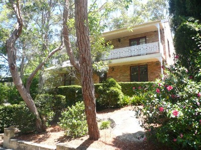 BEAUTIFUL 3 BEDROOM HOME + STUDY Picture