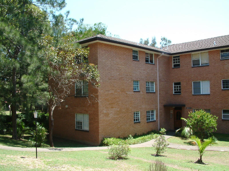 GROUND FLOOR GARDEN UNIT Picture 1
