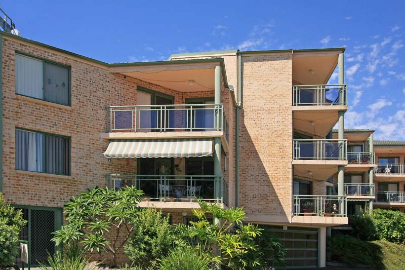 Resort Style Over 55's Complex Picture 1