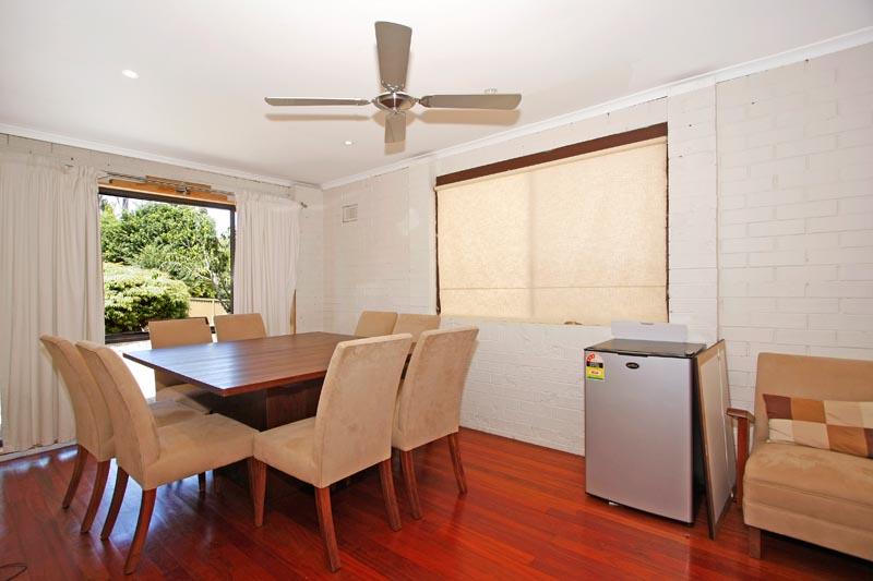 Fully Renovated Single Level Brick Home... WOW!!! Picture 3