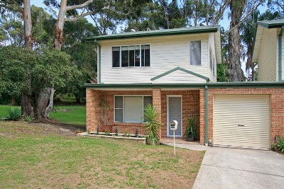 Small Complex Of Only Three Picture