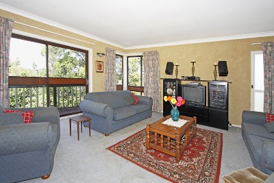 Large Family Home in Desirable Location Picture