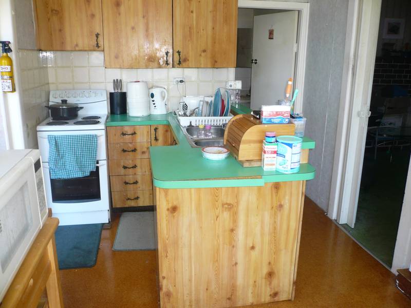 Neat and Tidy with a Fully Fenced Yard Picture