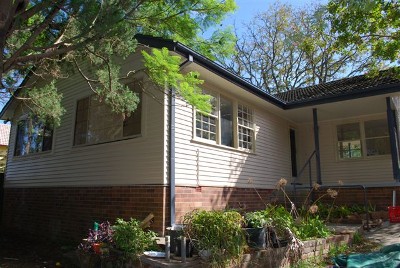 RENOVATION NEAR COMPELTE ON 3 BEDROOM HOME Picture