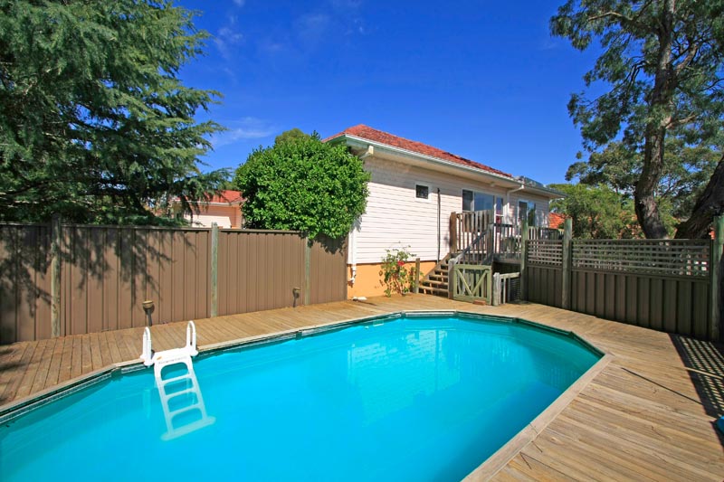 Charming Single Level Home Picture 1