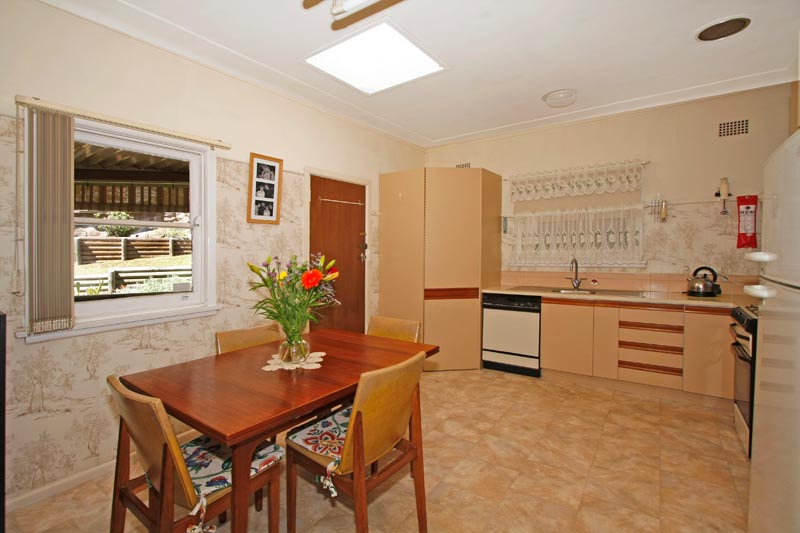 Immaculate, Quiet & Convenient Picture 3