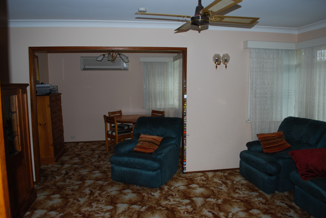 Single Level Brick Home with In-ground Swimming Pool Picture 3