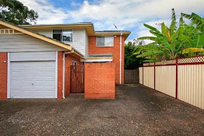 Superb Duplex Style Townhouse Picture