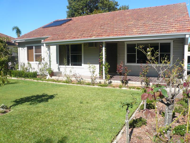 Sensational Home For The Growing Family Picture