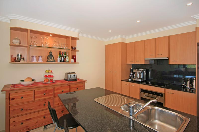 Stunning 7 Year Old Home with Waterviews Picture 3