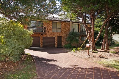 Superb Brick Home with Plenty of Space for the Whole Family! Picture