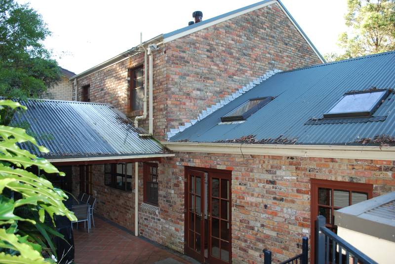 Spacious Family Home Picture 1