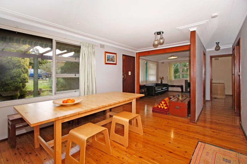 Set Over 2 Levels with Separate Accommodation Picture 2