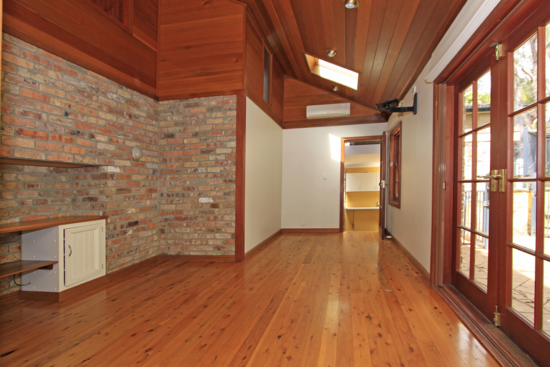 Beautiful Family Home Picture 3