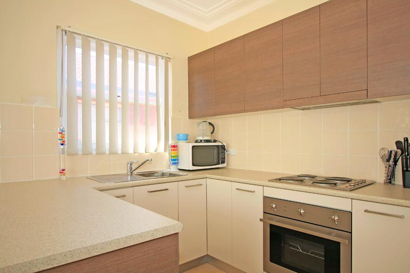 Renovated 2 Bedroom Unit Picture 1