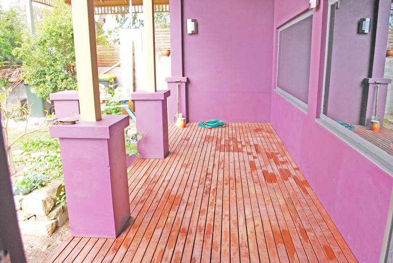 This Home Lacks Nothing!! Picture 2