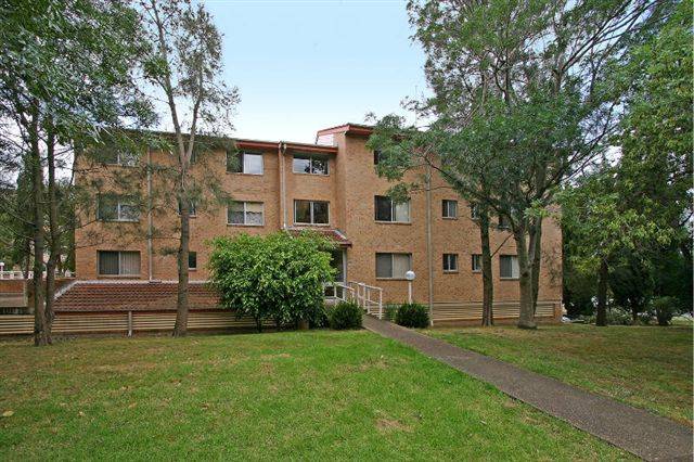 Affordable Living!! Picture 1