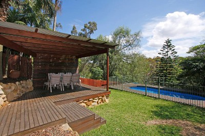 Beautiful Executive Home With Spectacular Valley Outlook Picture Beautiful Executive Home With Spectacular Valley Outlook Picture