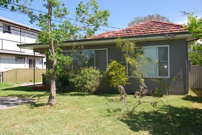 Back on the Market - Fully Renovated Family Home Picture