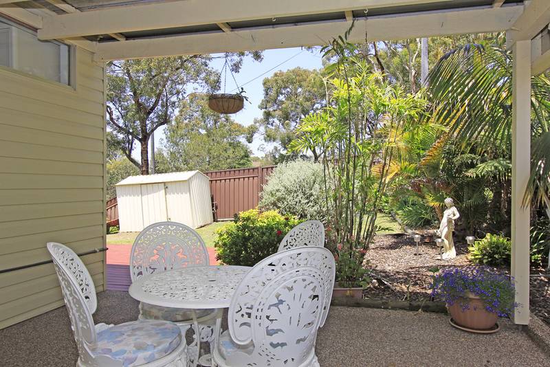 Ideal first home with Bay views Picture 3