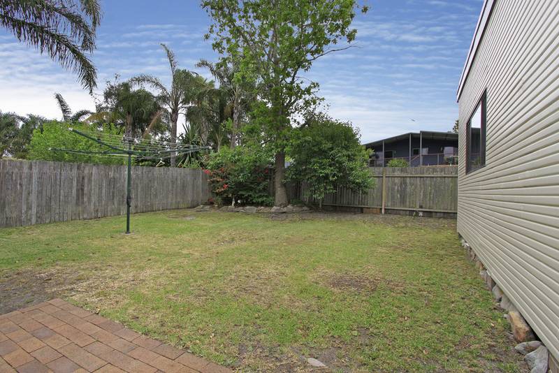 Charming Family Home, Set High To Capture a Great Valley Outlook Picture 2