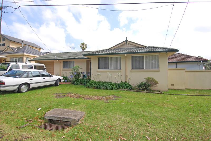 An Inviting Find!! Picture 3