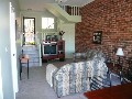 PRISTINE 2 BEDROOM TOWNHOUSE! Picture
