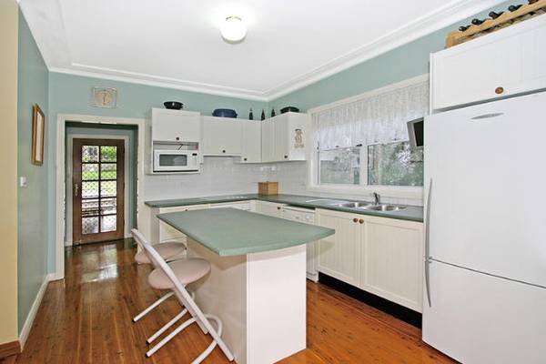 Views of the Georges River and Sky Line from the North Facing Porch Picture 3