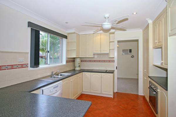 Great Value, Near To Boat Ramp, 3 Car Accomodation Picture 3