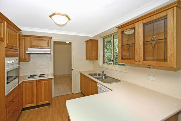 Spacious 2 Bedroom Villa Picture 2