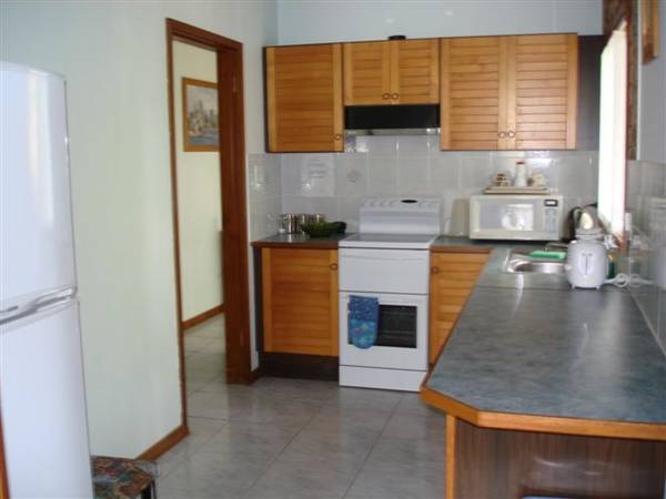 Furnished One Bedroom Villa Style Home with Spectacular Water Views Picture 3