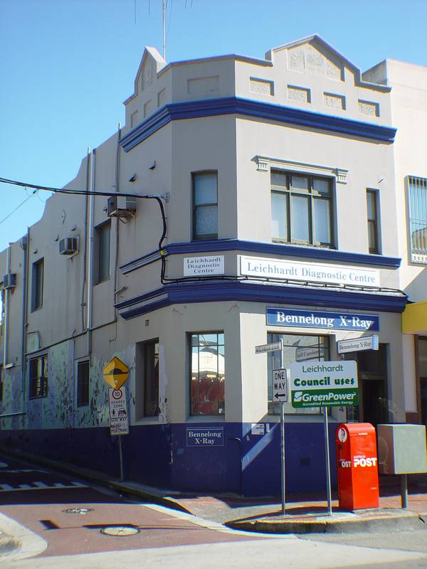 Retail Shop/Professional Office Picture 1