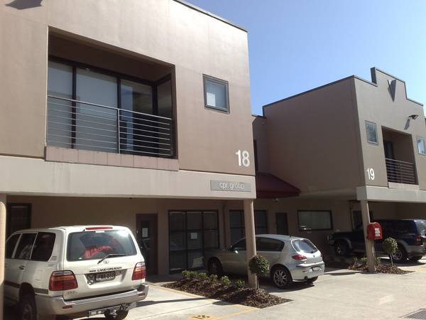 COMMERCIAL/INDUSTRIAL Picture 2