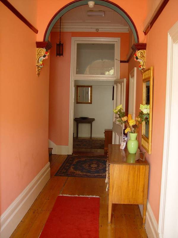 POSITION POSITION! Picture 3