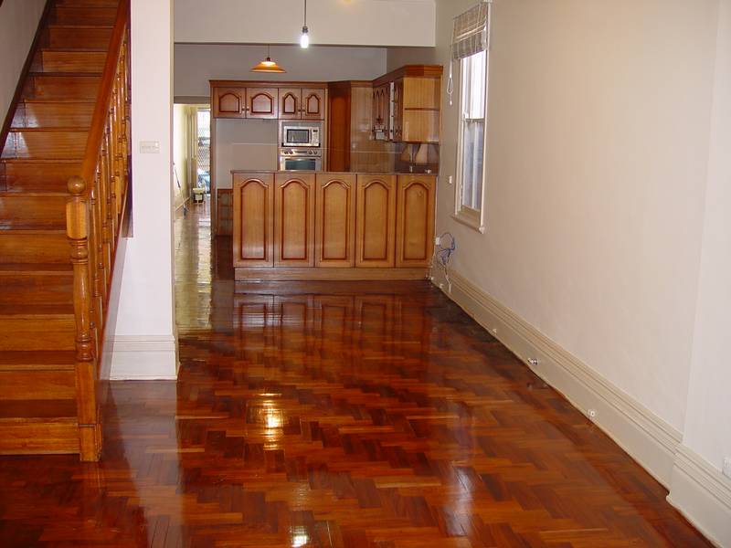 SHOP & RESIDENCE Picture 2