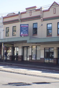 Spilt Level Commercial Shop Picture Spilt Level Commercial Shop Picture