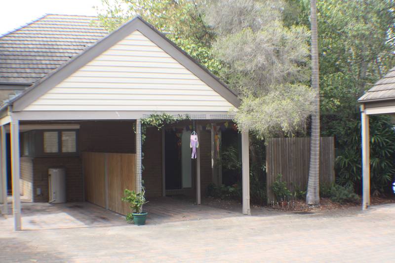 PEACEFUL LOCATION Picture 1