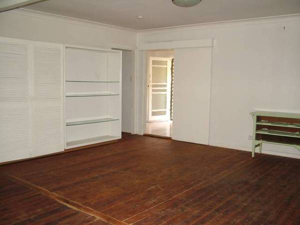 ACROSS FROM TUGGERAH LAKE Picture ACROSS FROM TUGGERAH LAKE Picture