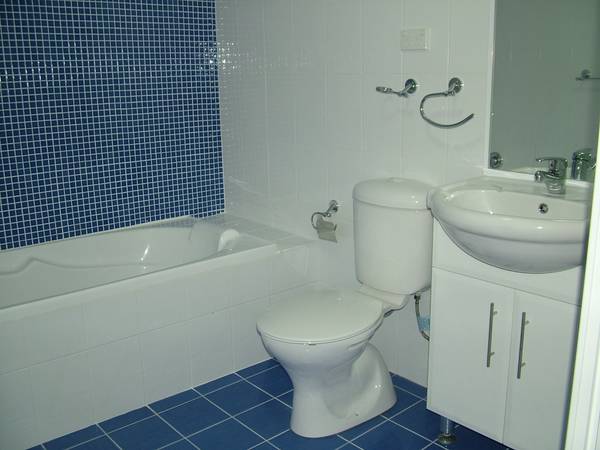 BRAND NEW MODERN UNITS Picture