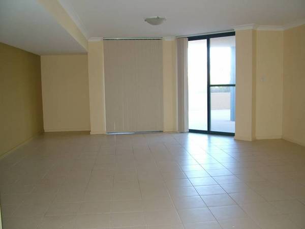 BEACHSIDE LIVING Picture