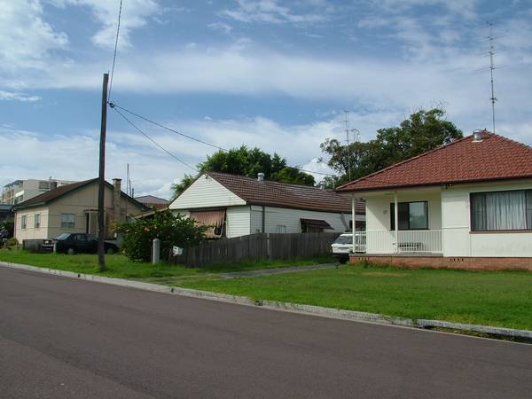 TOWN CENTRE LOCATION Picture 1