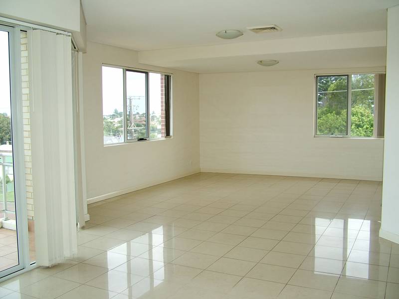 FULLY FURNISHED PENTHOUSE UNIT Picture