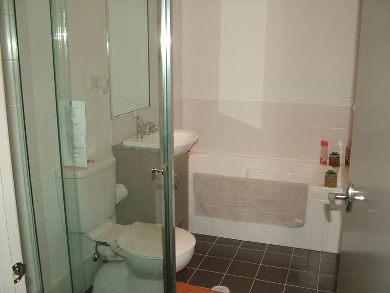 CENTRAL POSITION Picture 3