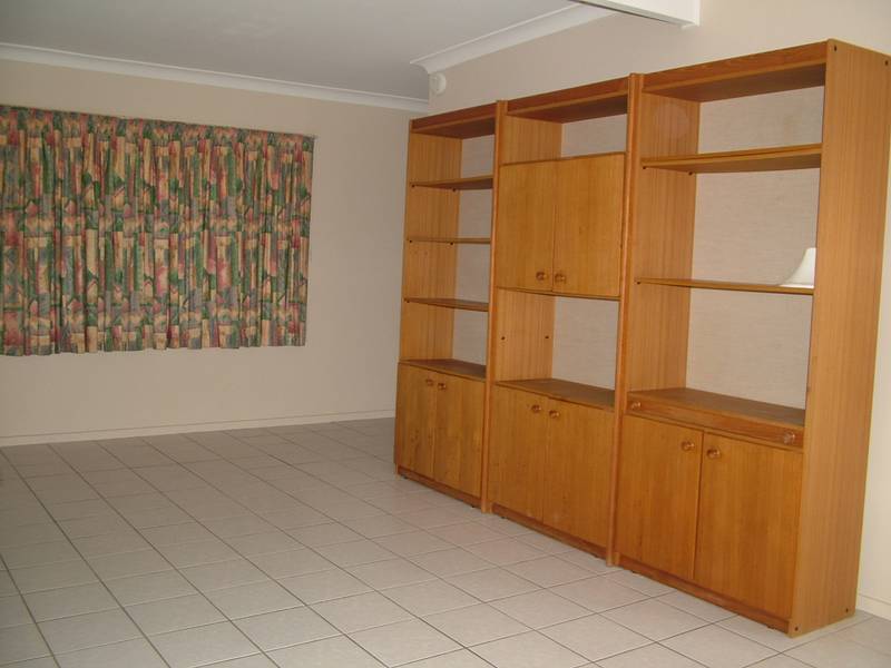 LARGE & AFFORDABLE Picture