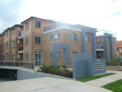 Investors please note! Picture Investors please note! Picture