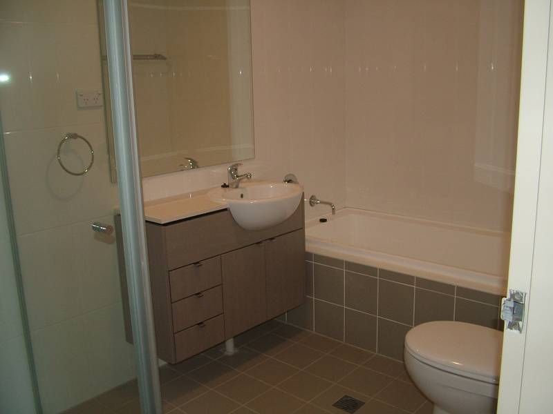 Top Floor Unit Picture 3