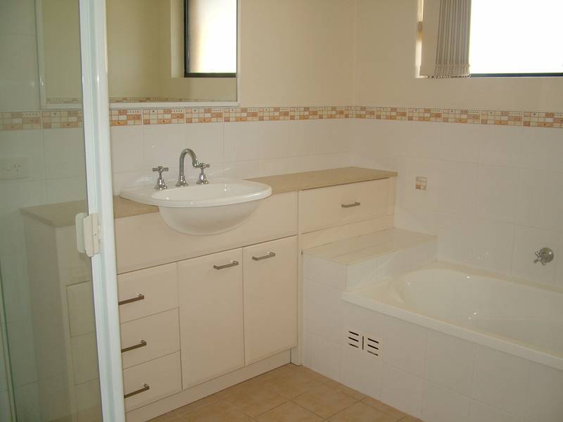 SECURITY, LOCATION & STYLE Picture 2