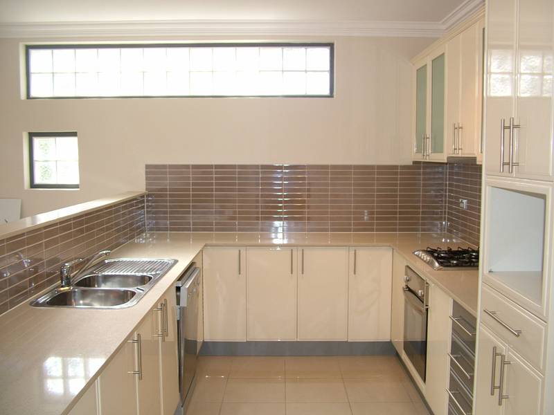 IDEAL FOR BEGINNERS OR INVESTORS Picture 1