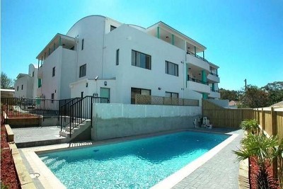 SPACIOUS 2 BEDROOM UNIT Picture