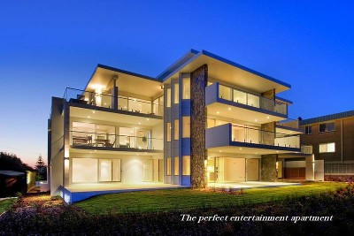 THE PERFECT ENTERTAINMENT APARTMENT Picture